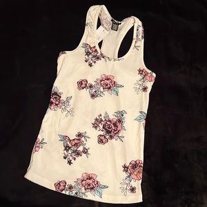 Women tank top